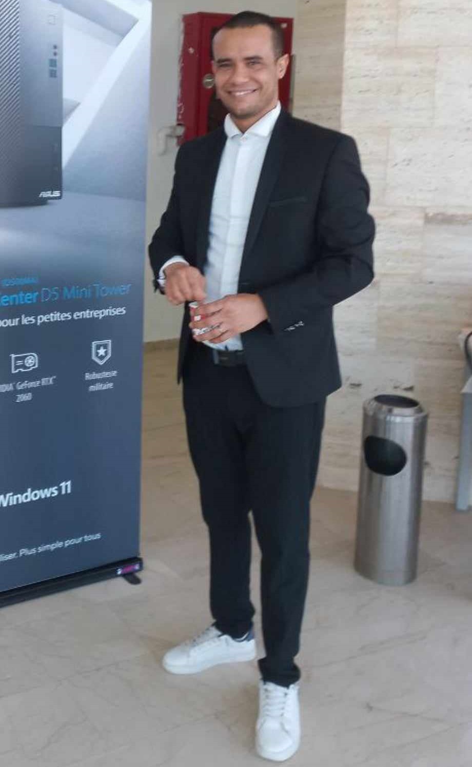 Portrait of Yacine Khaldi